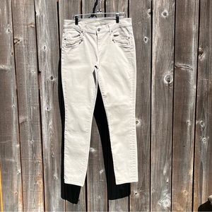 Loft modern skinny jean size 8
